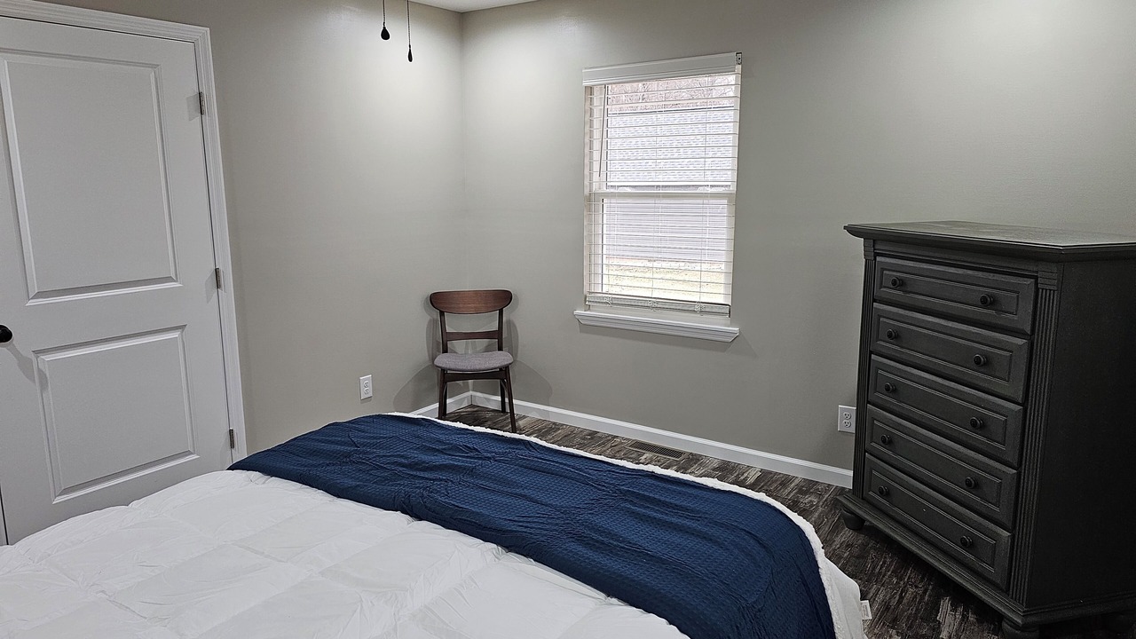 Photo of Bedroom in Irwin