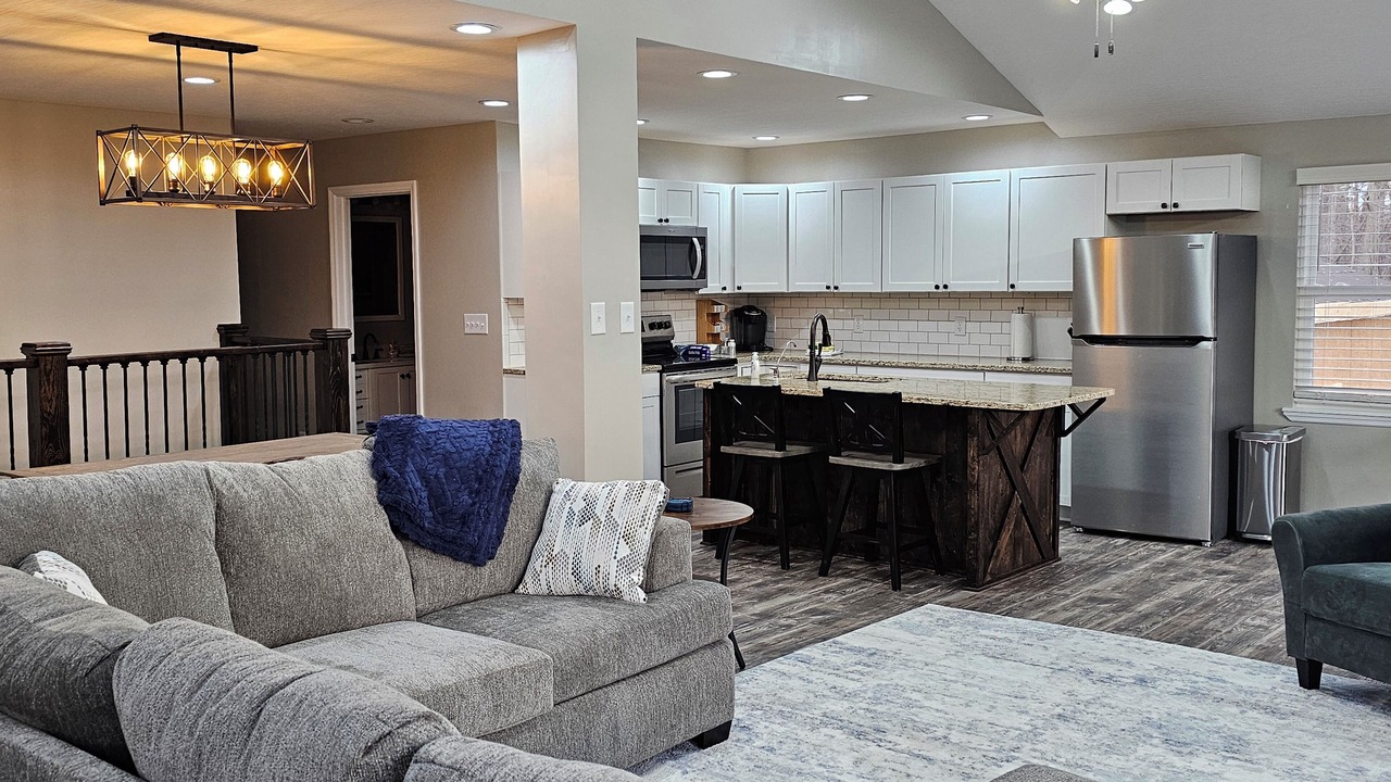 Photo of Livingroom in Irwin