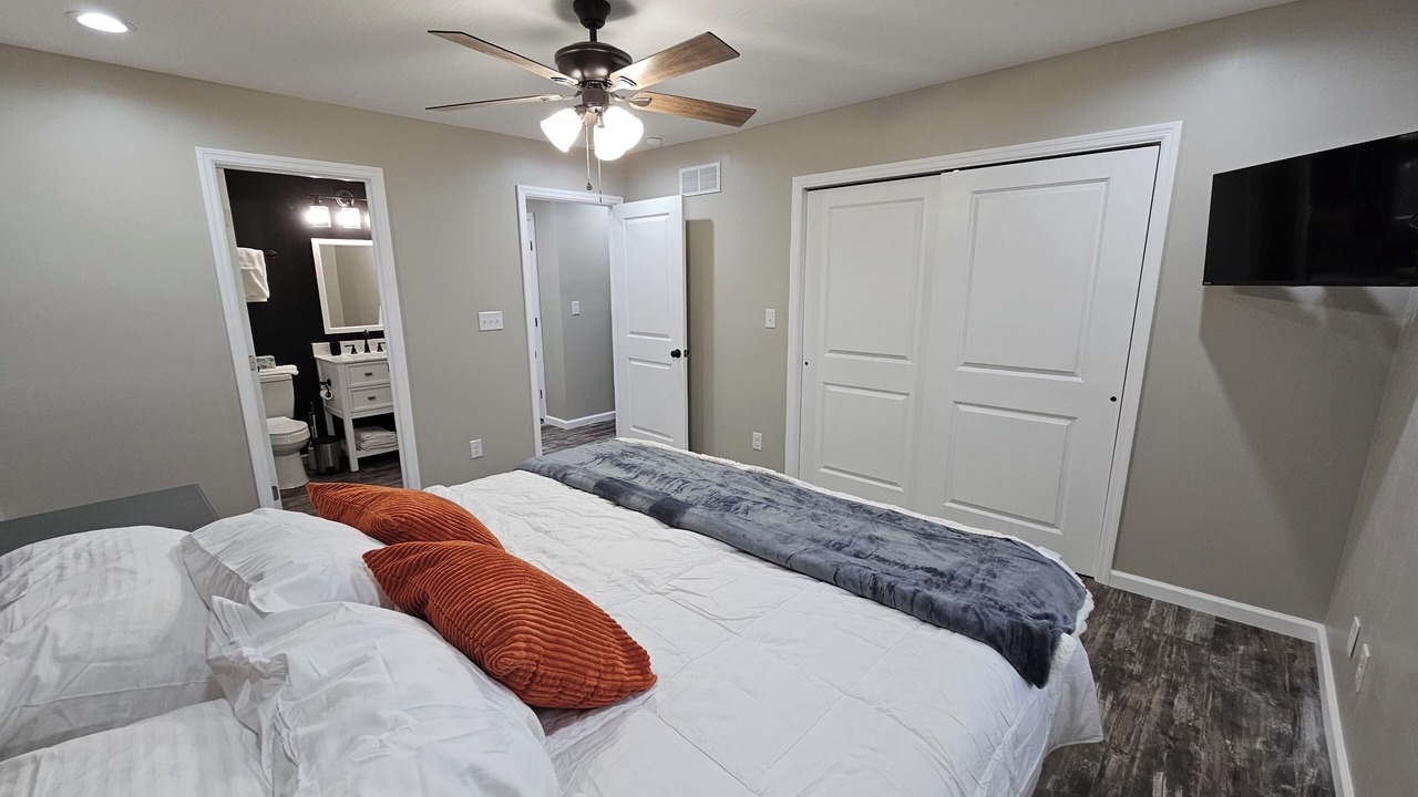 Photo of Bedroom in Irwin