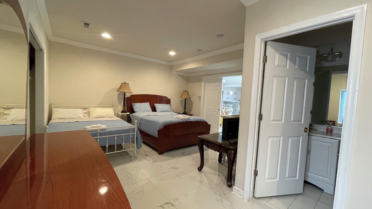 Photo of Bedroom in Calverton