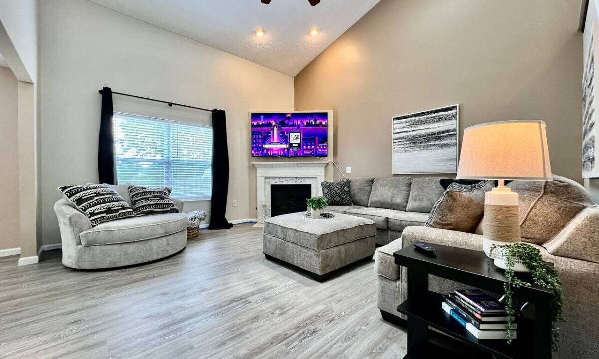 Photo of Livingroom in Trenton