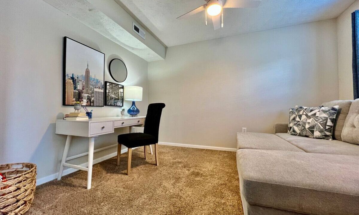 Photo of Livingroom in Trenton