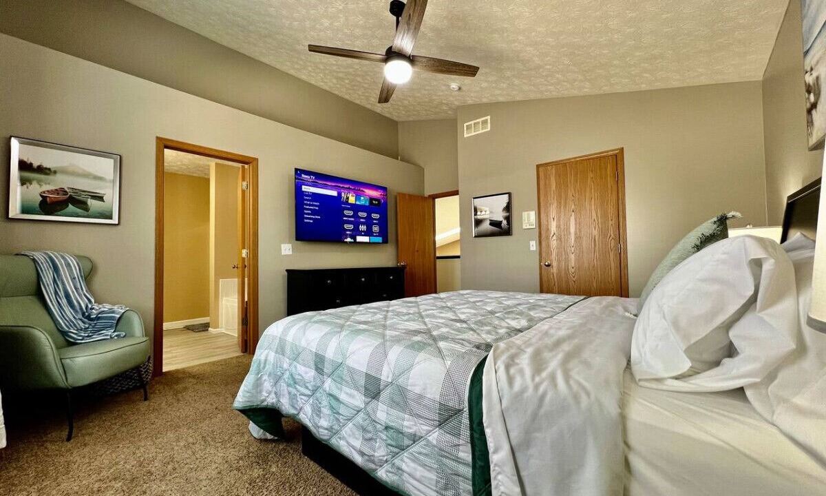 Photo of Bedroom in Trenton