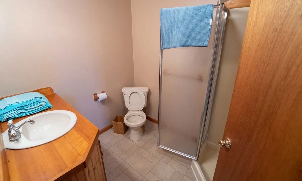 Photo of Bathroom in Kelleys Island