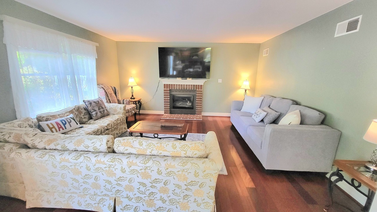 Photo of Livingroom in Palmyra
