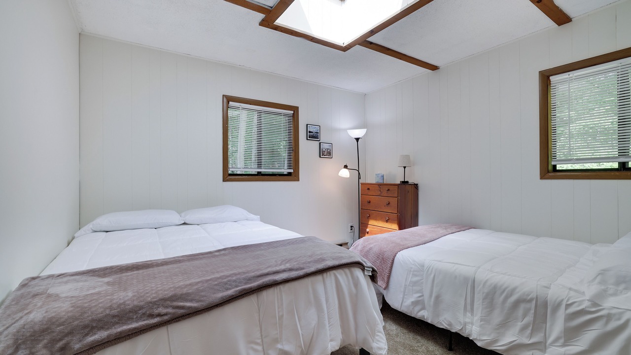 Photo of Bedroom in Hamlin