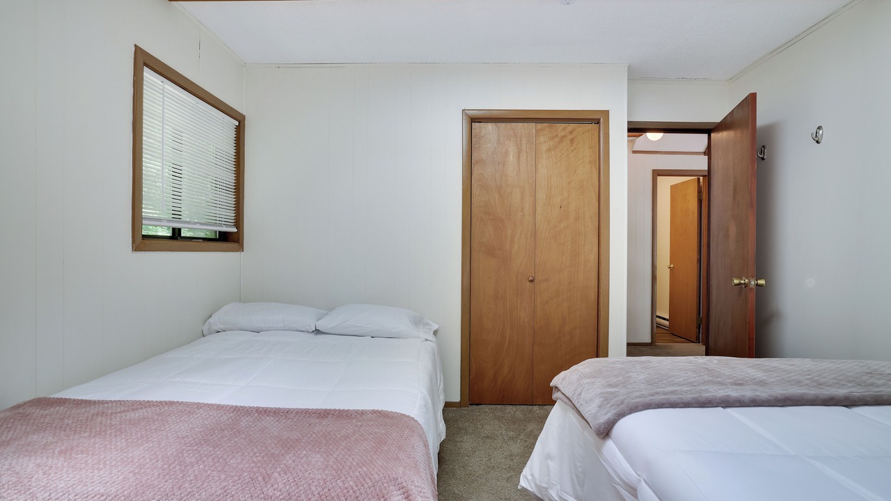 Photo of Bedroom in Hamlin