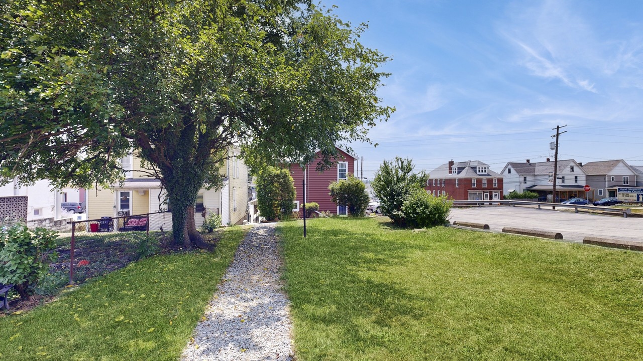 Photo of Outdoor in Alverton
