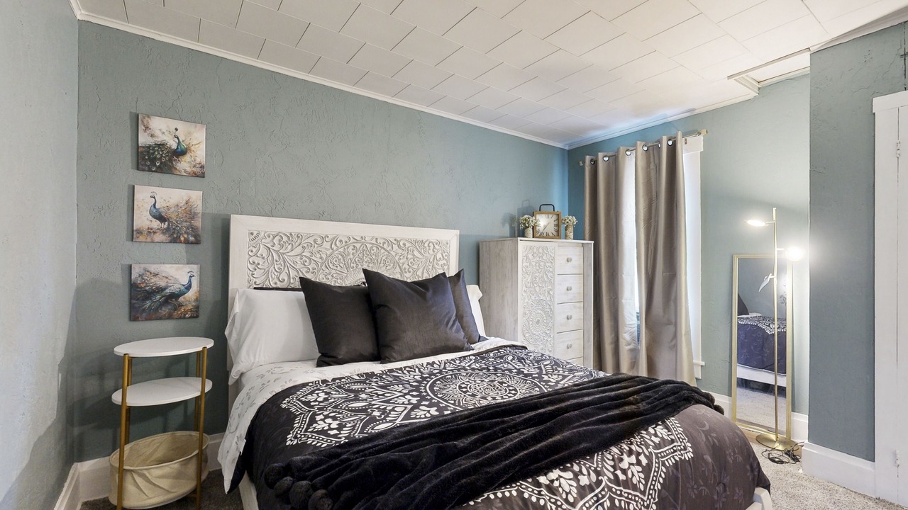 Photo of Bedroom in Alverton