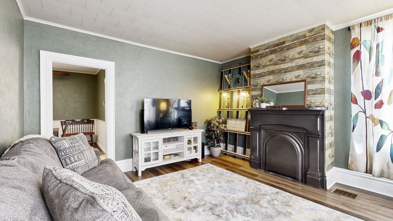 Photo of Livingroom in Alverton
