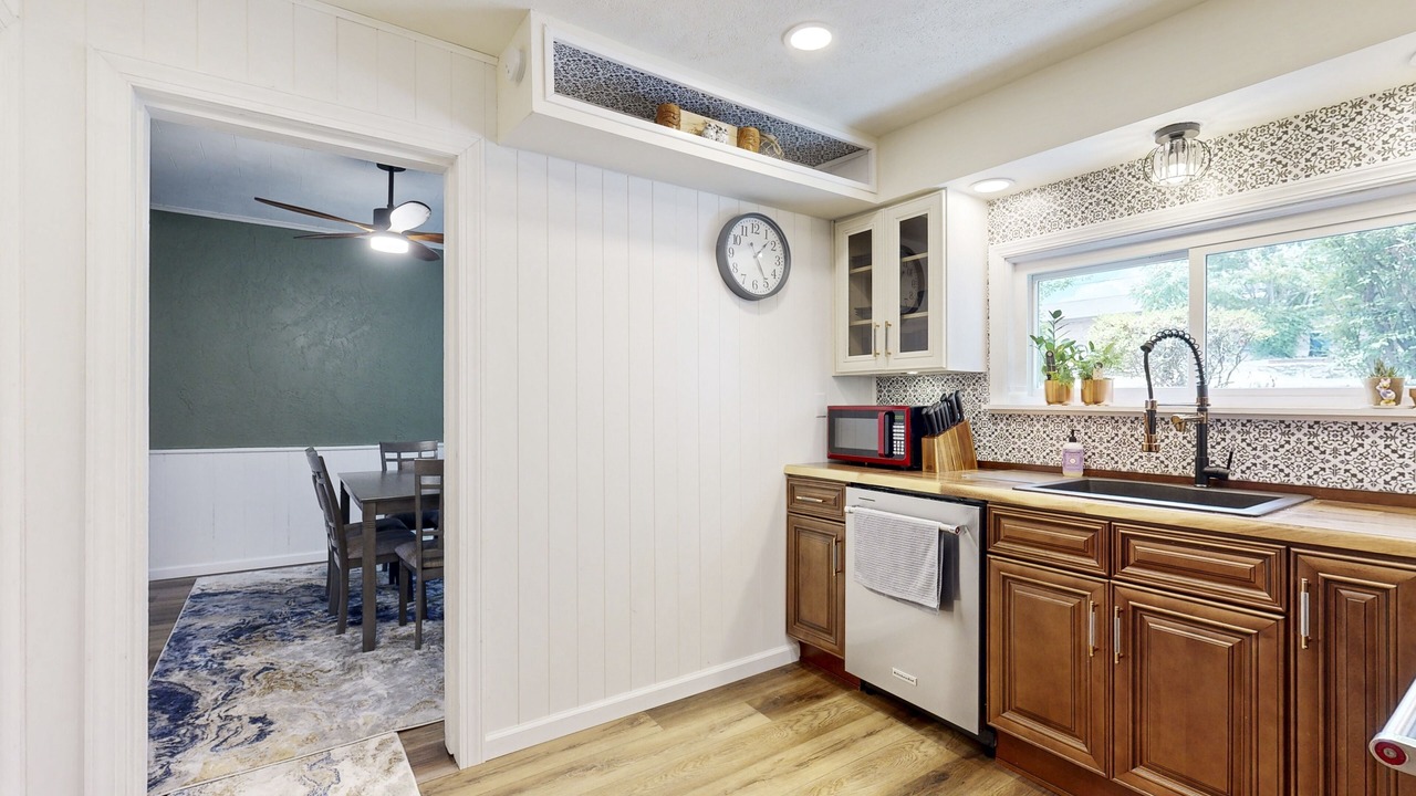 Photo of Kitchen in Alverton