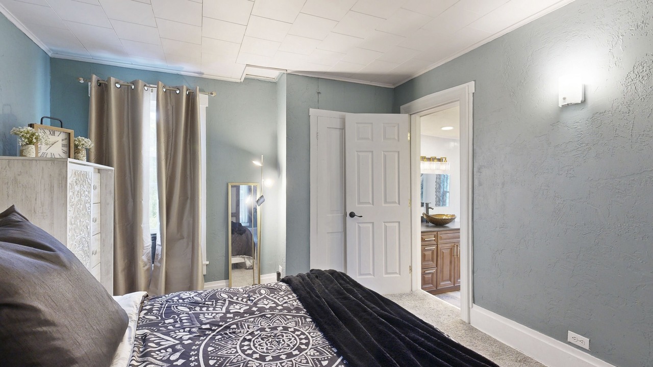 Photo of Bedroom in Alverton