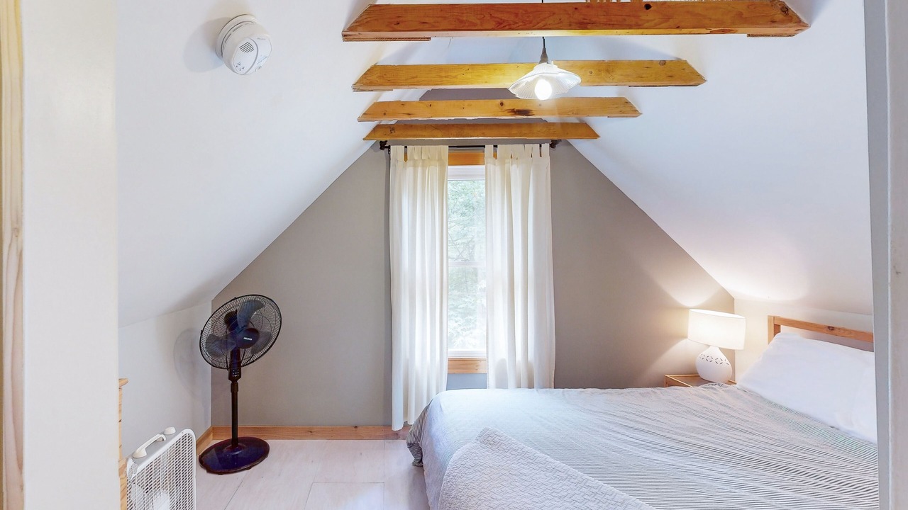 Photo of Bedroom in Crellin