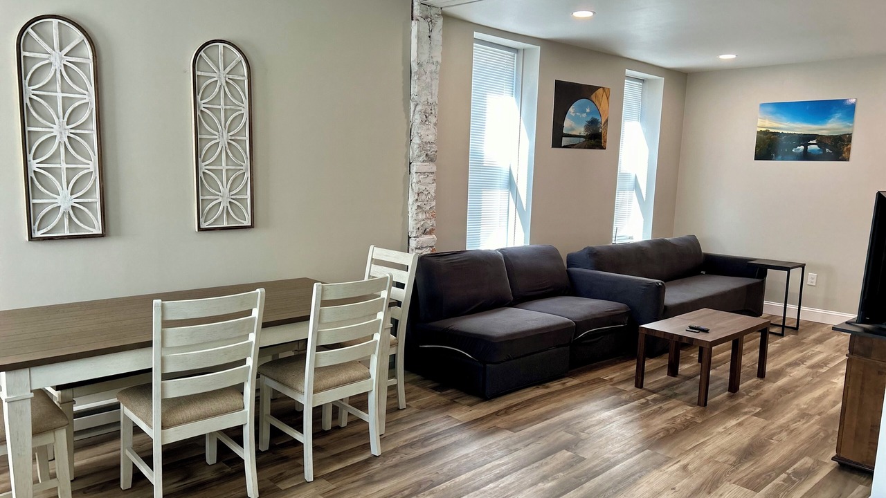 Photo of Livingroom in Roxborough-Manayunk