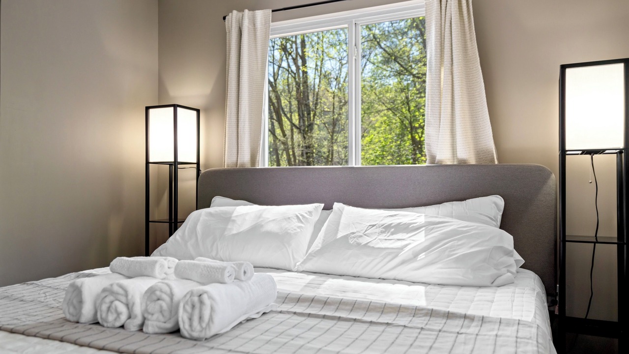 Photo of Bedroom in Luray
