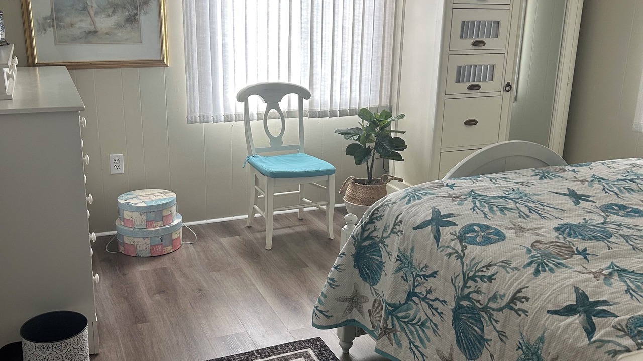 Photo of Bedroom in Beach Haven