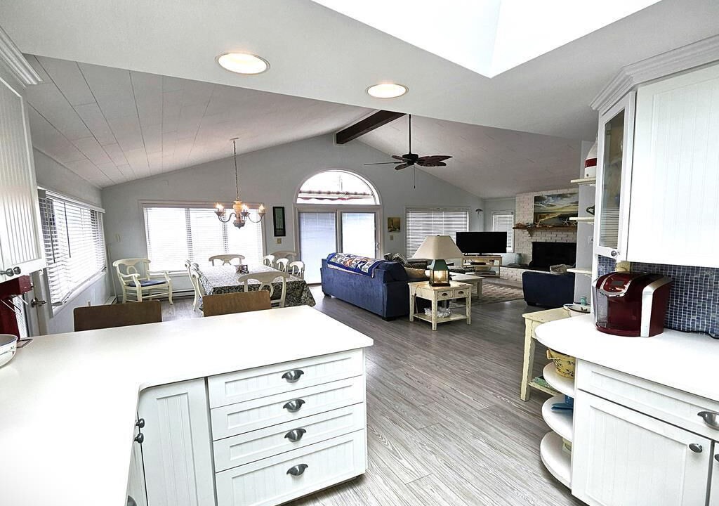 Photo of Livingroom in Beach Haven
