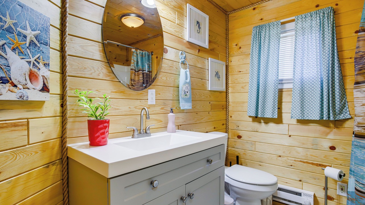 Photo of Bathroom in Chance