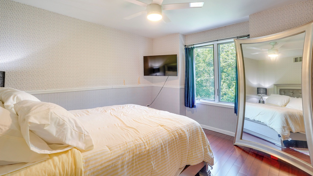 Photo of Bedroom in East Stroudsburg