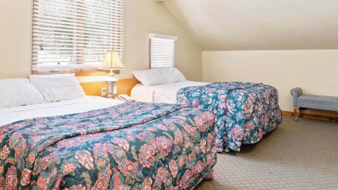 Photo of Bedroom in Shawnee On Delaware