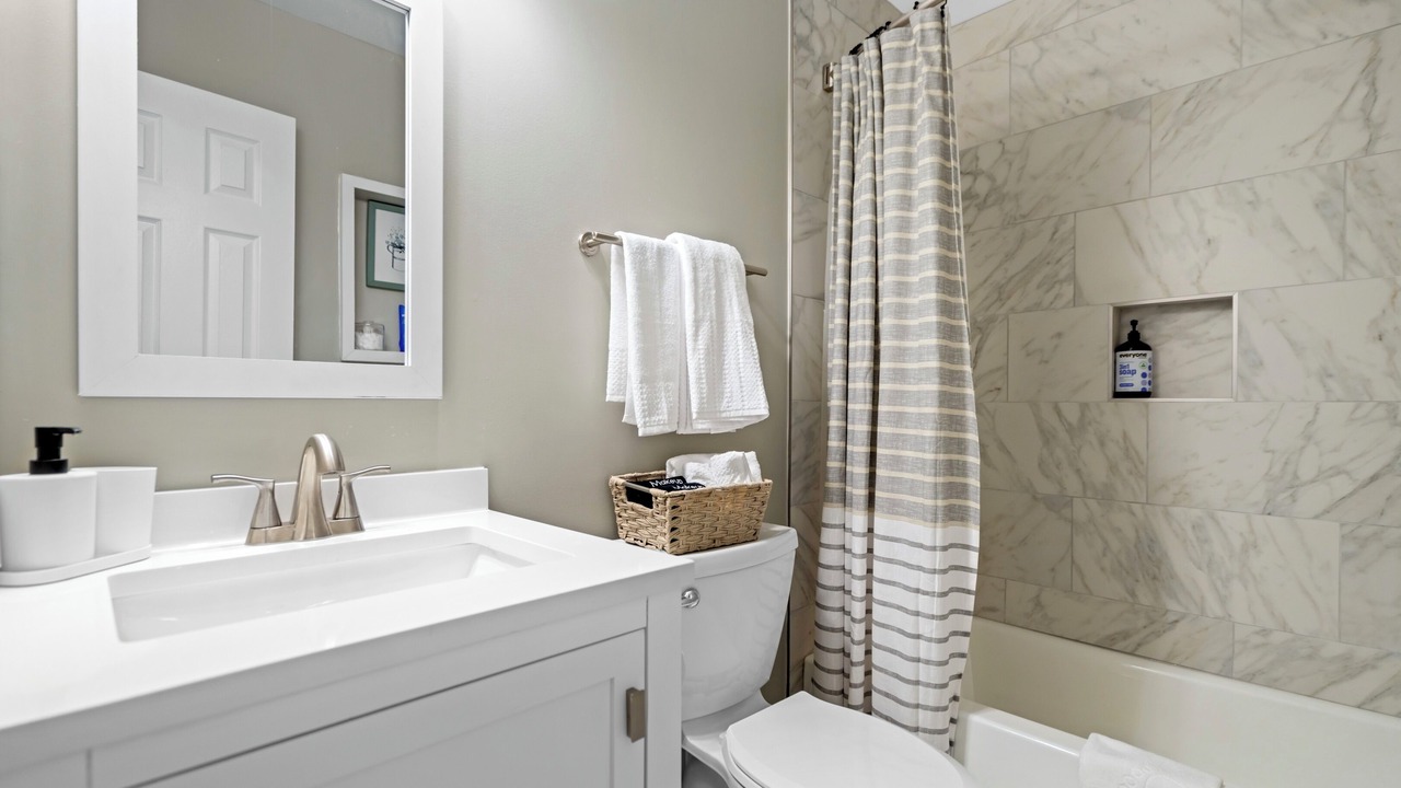 Photo of Bathroom in Luray