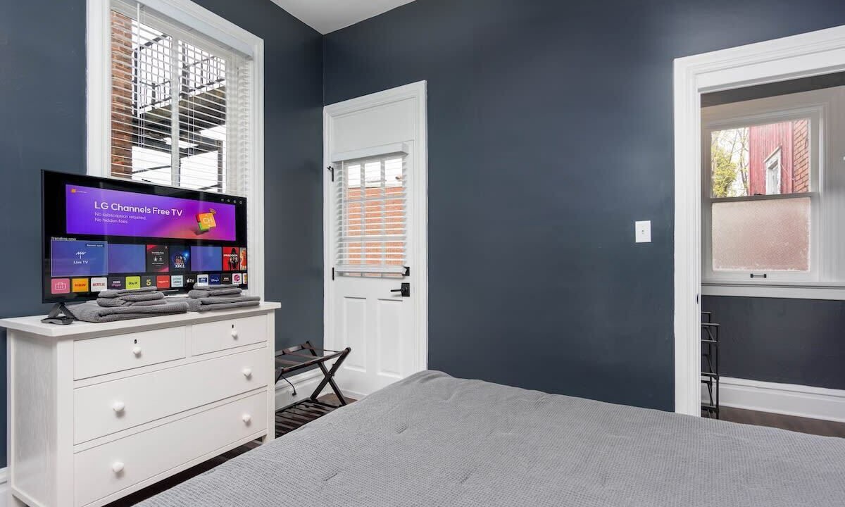 Photo of Bedroom in Harrisburg - Hershey