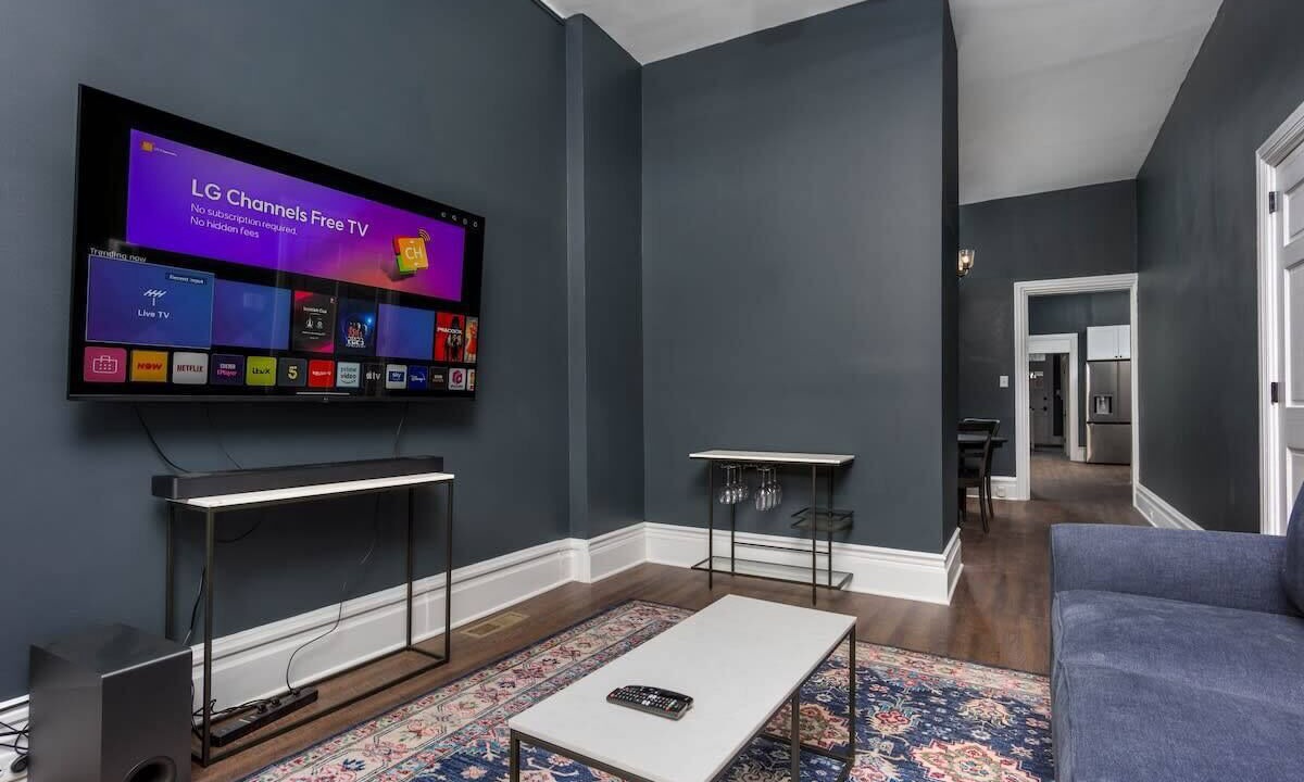 Photo of Livingroom in Downtown Harrisburg