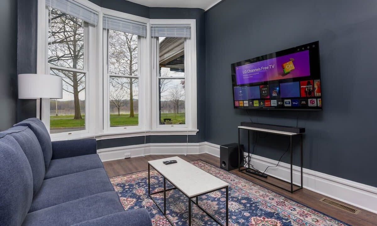 Photo of Livingroom in Downtown Harrisburg