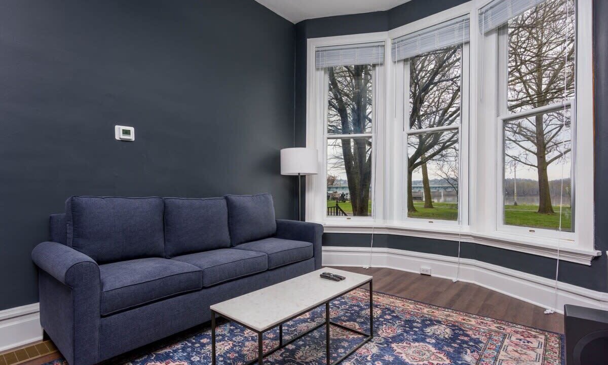 Photo of Livingroom in Downtown Harrisburg