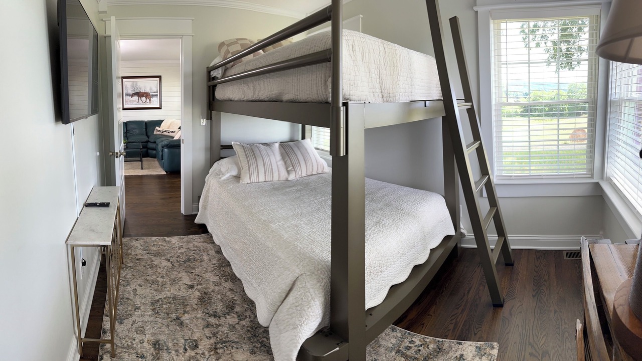 Photo of Bedroom in Albany