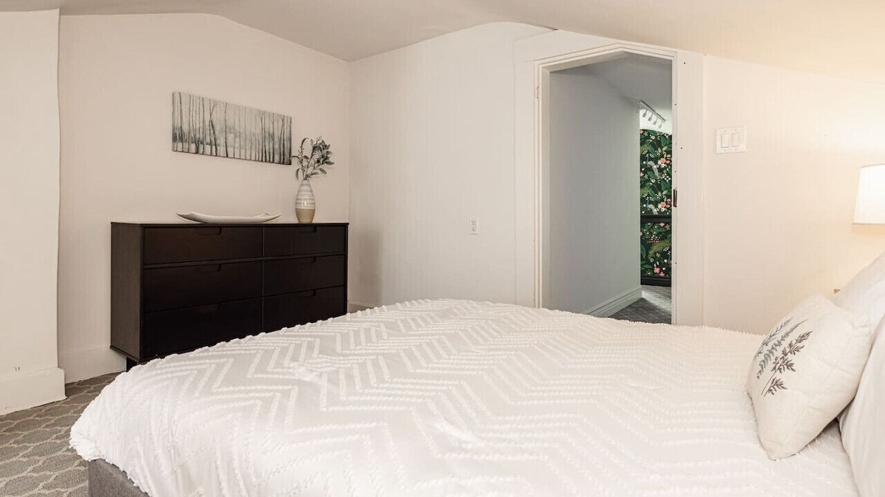 Photo of Bedroom in Pendleton
