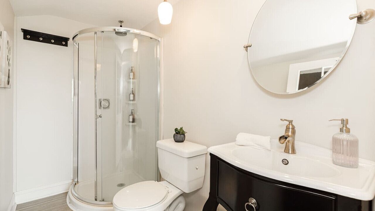 Photo of Bathroom in Pendleton