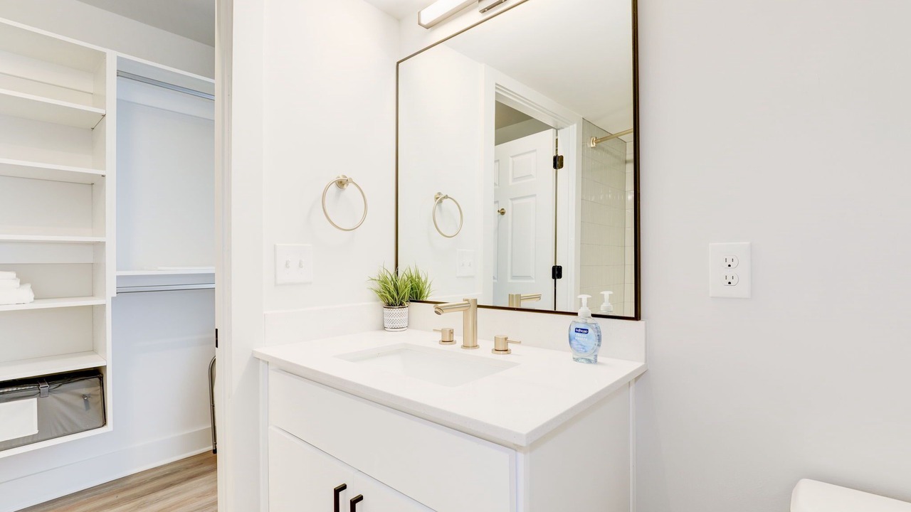 Photo of Bathroom in Crystal City