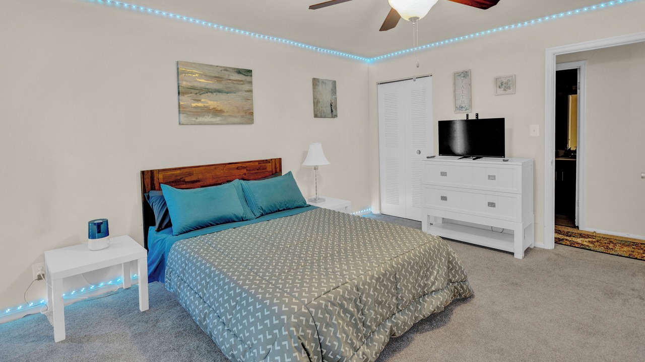 Photo of Bedroom in West End