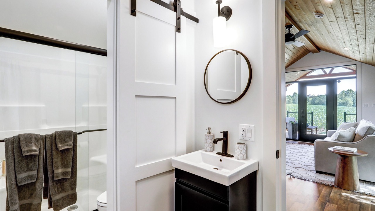 Photo of Bathroom in Kinzers