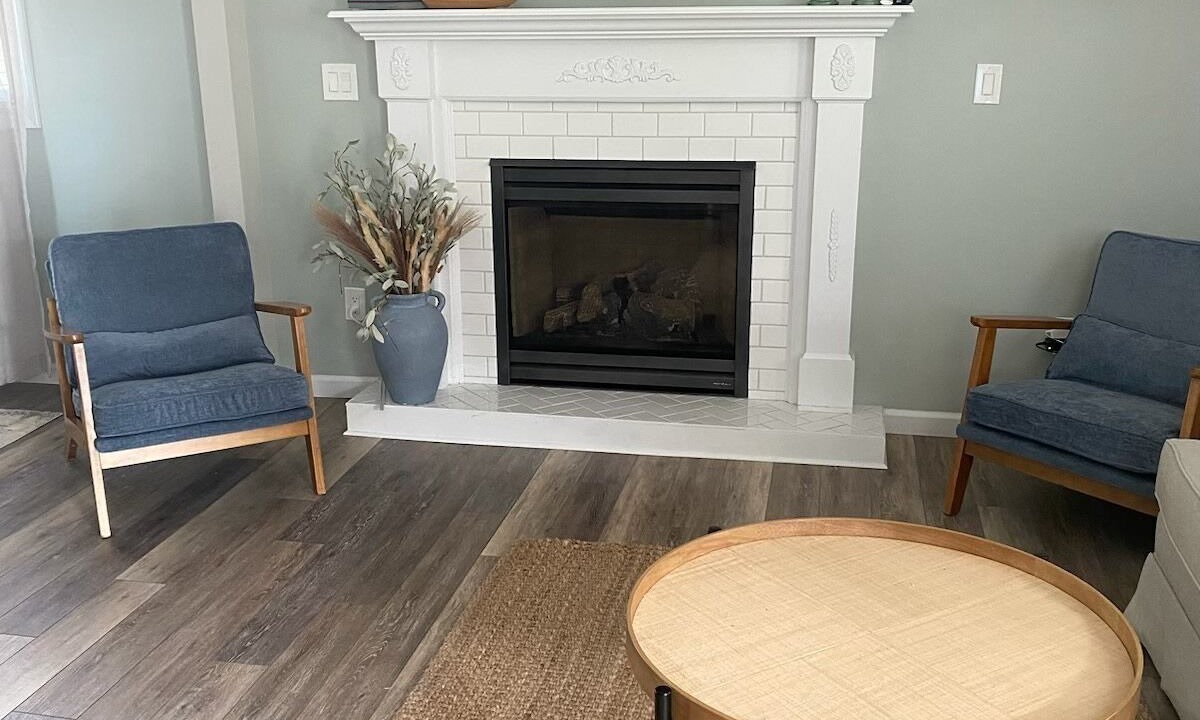 Photo of Livingroom in Avon Lake