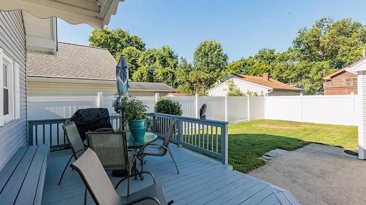 Photo of Outdoor in Avon Lake