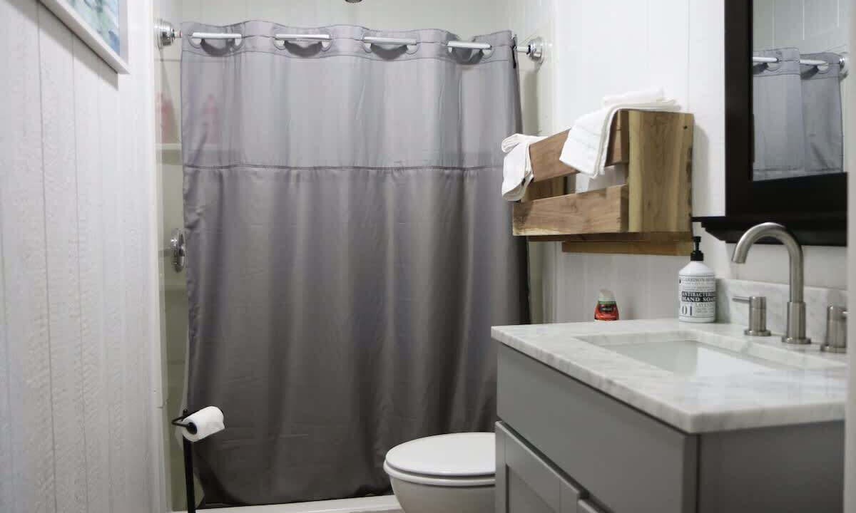 Photo of Bathroom in Columbia