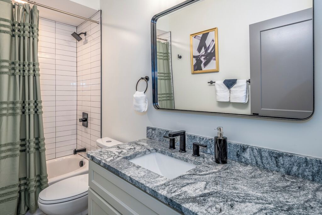 Photo of Bathroom in Near East Columbus