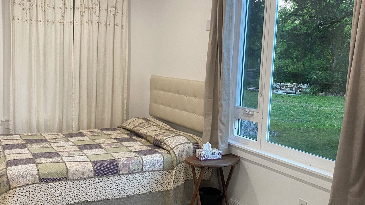 Photo of Bedroom in Sinking Spring