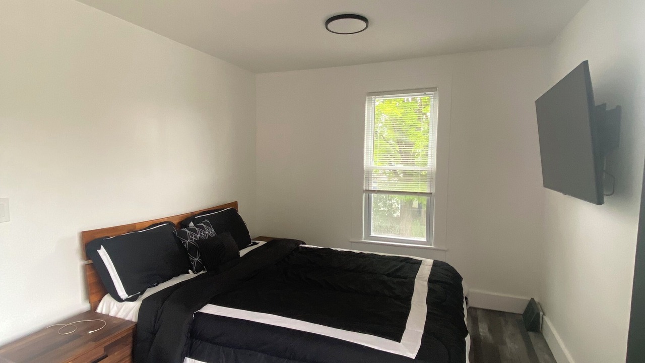 Photo of Bedroom in Deposit