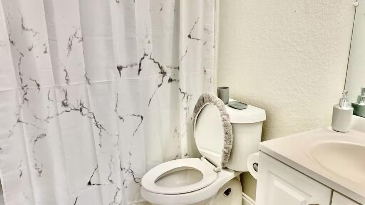 Photo of Bathroom in Plaza Midwood