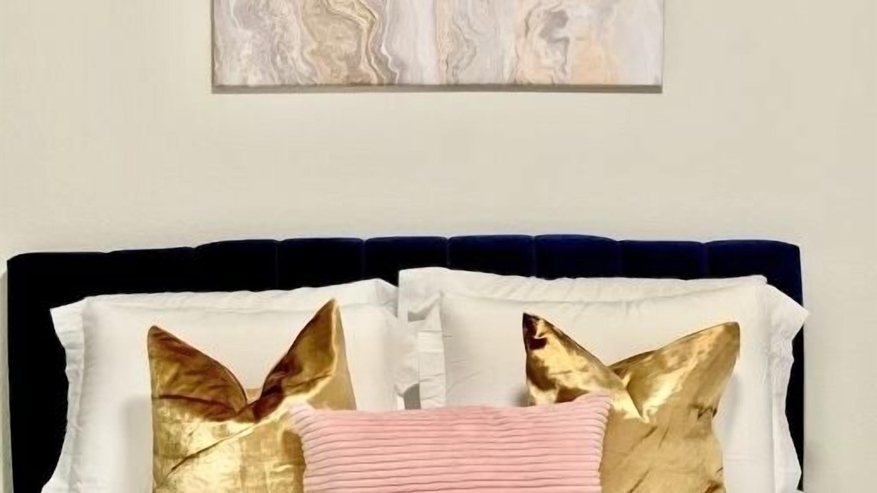 Photo of Bedroom in Plaza Midwood