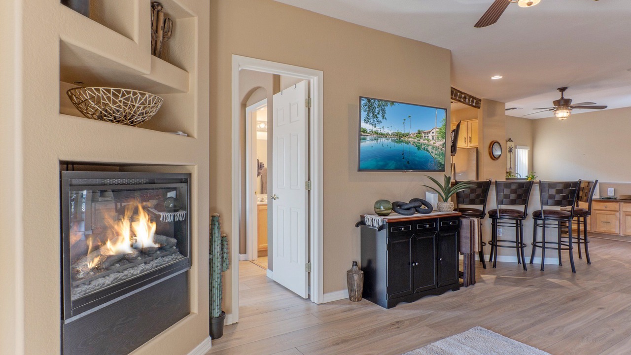 Photo of Livingroom in Superstition Lakes