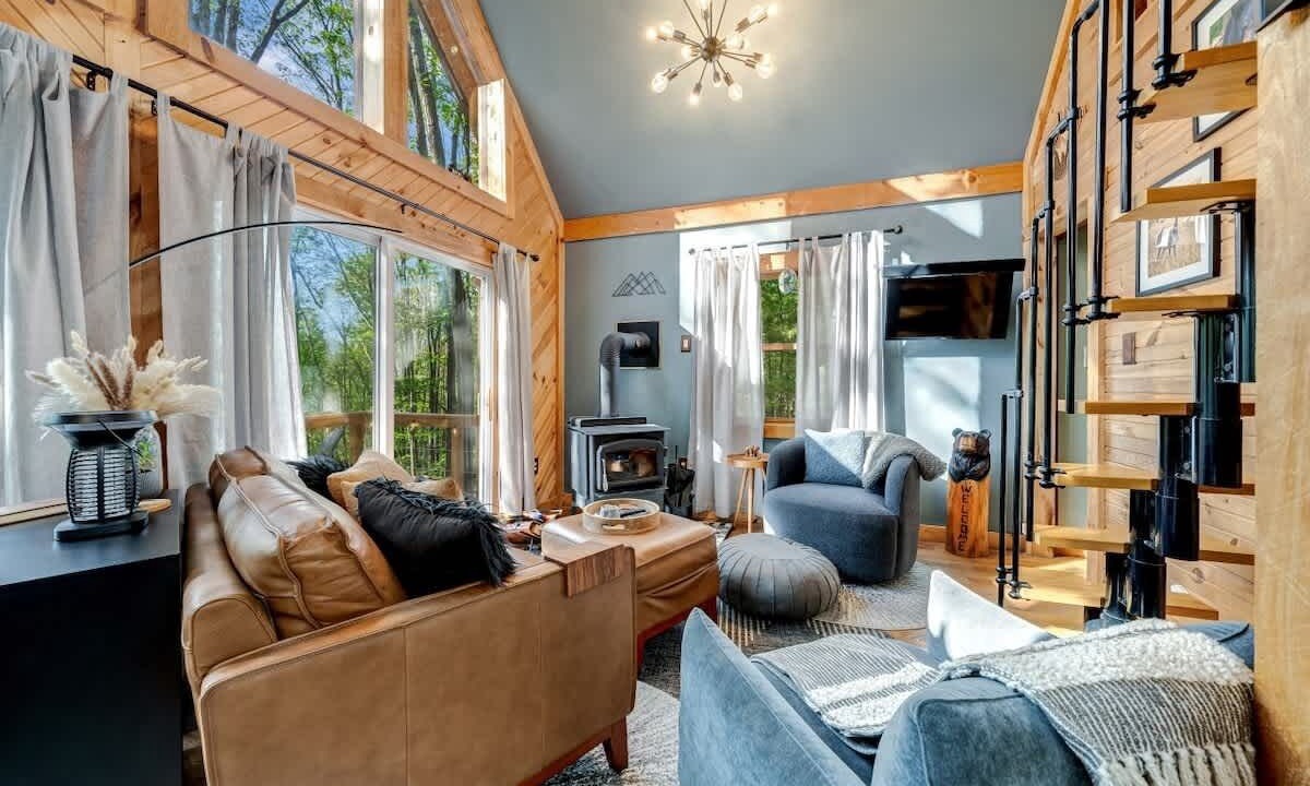 Photo of Bedroom in Paw Paw