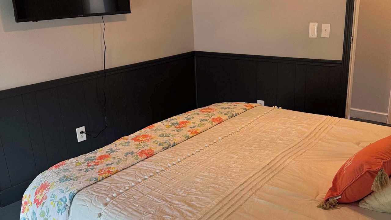 Photo of Bedroom in Fairport Harbor