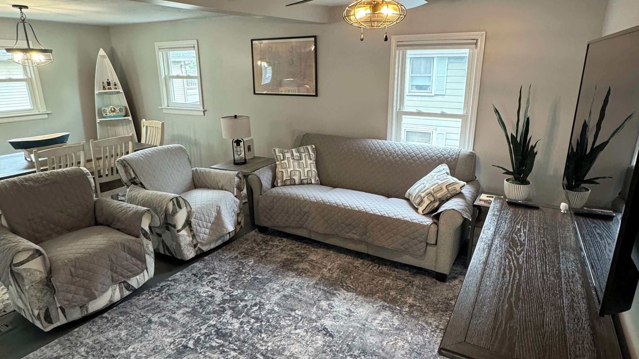 Photo of Livingroom in Fairport Harbor