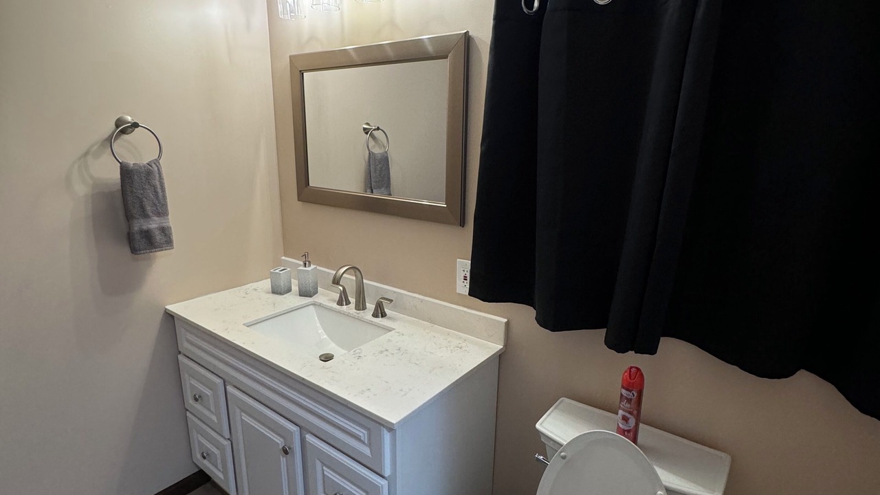 Photo of Bathroom in White Mills