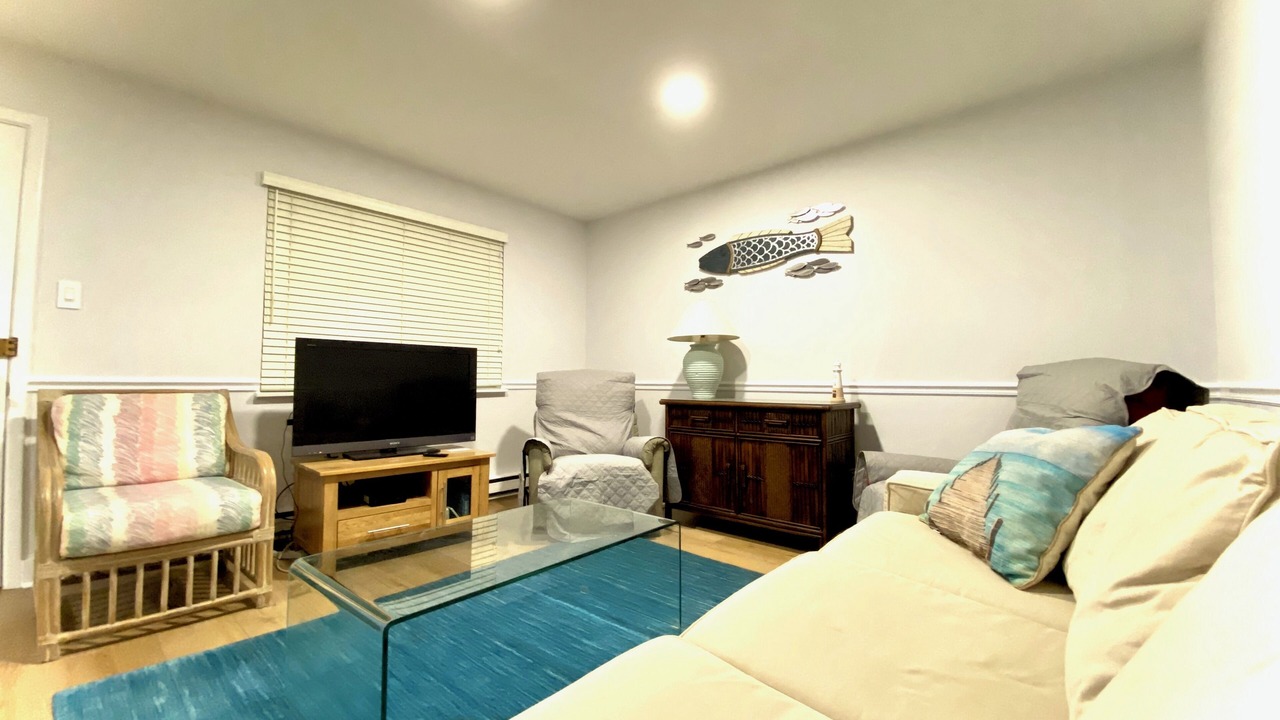 Photo of Livingroom in North End