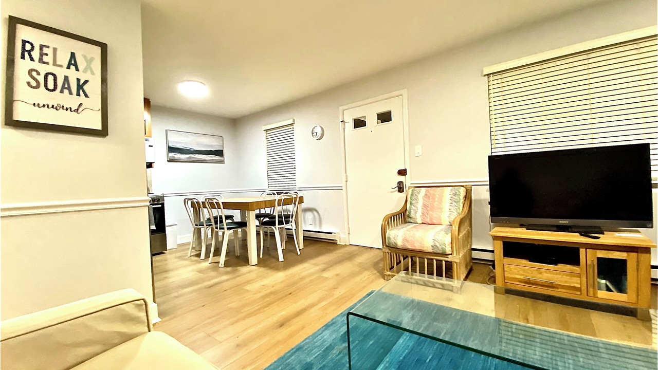 Photo of Livingroom in North End